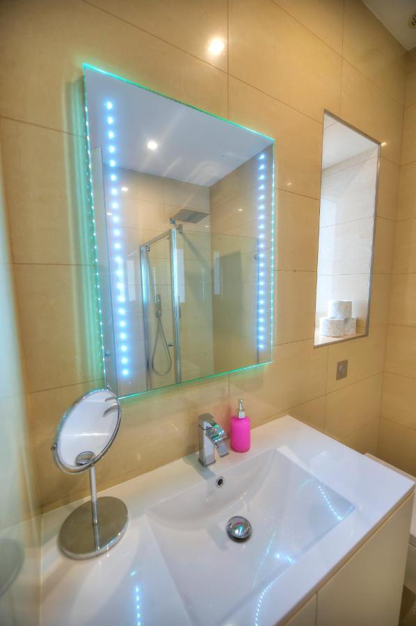 Spacious 4 Bedrooms With Sea View Balcony Goslm-3 Sliema Exteriér fotografie