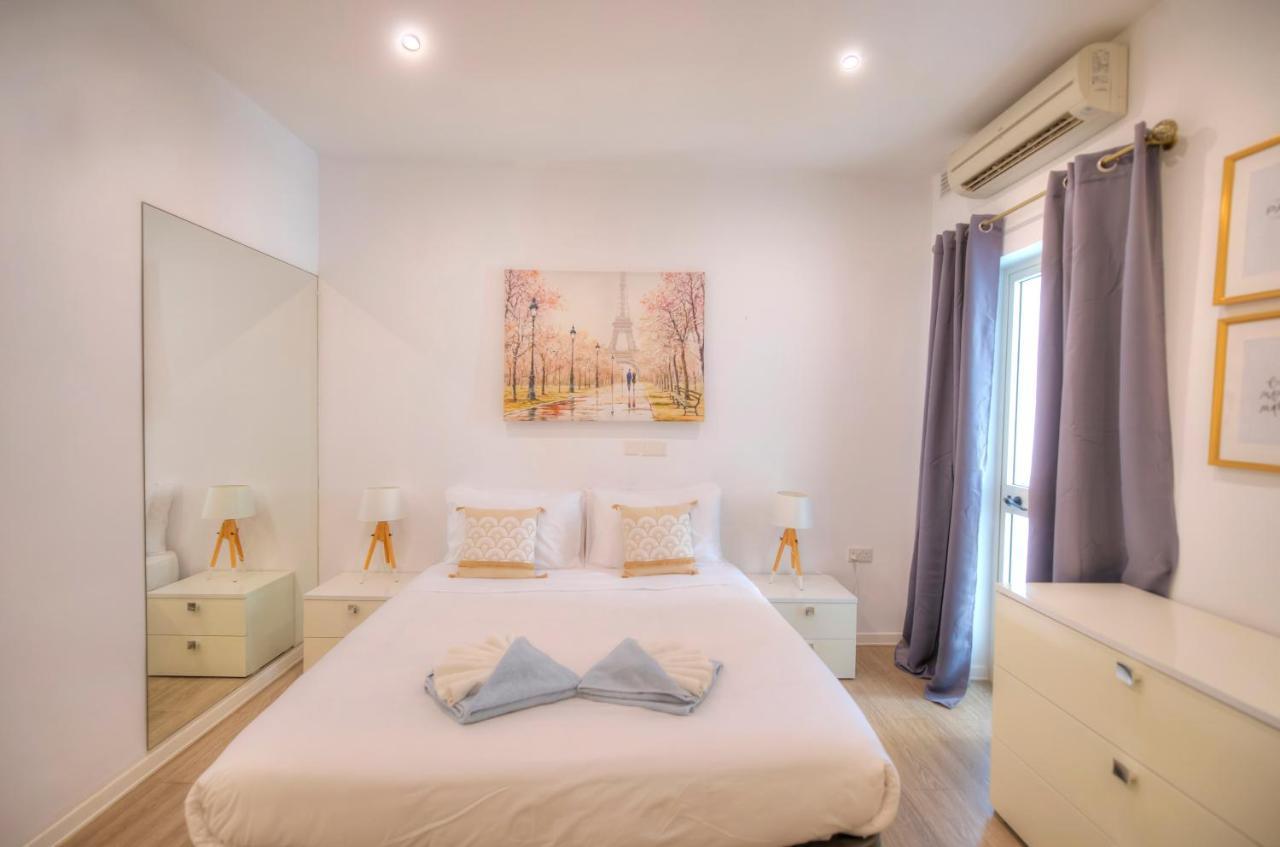 Spacious 4 Bedrooms With Sea View Balcony Goslm-3 Sliema Exteriér fotografie
