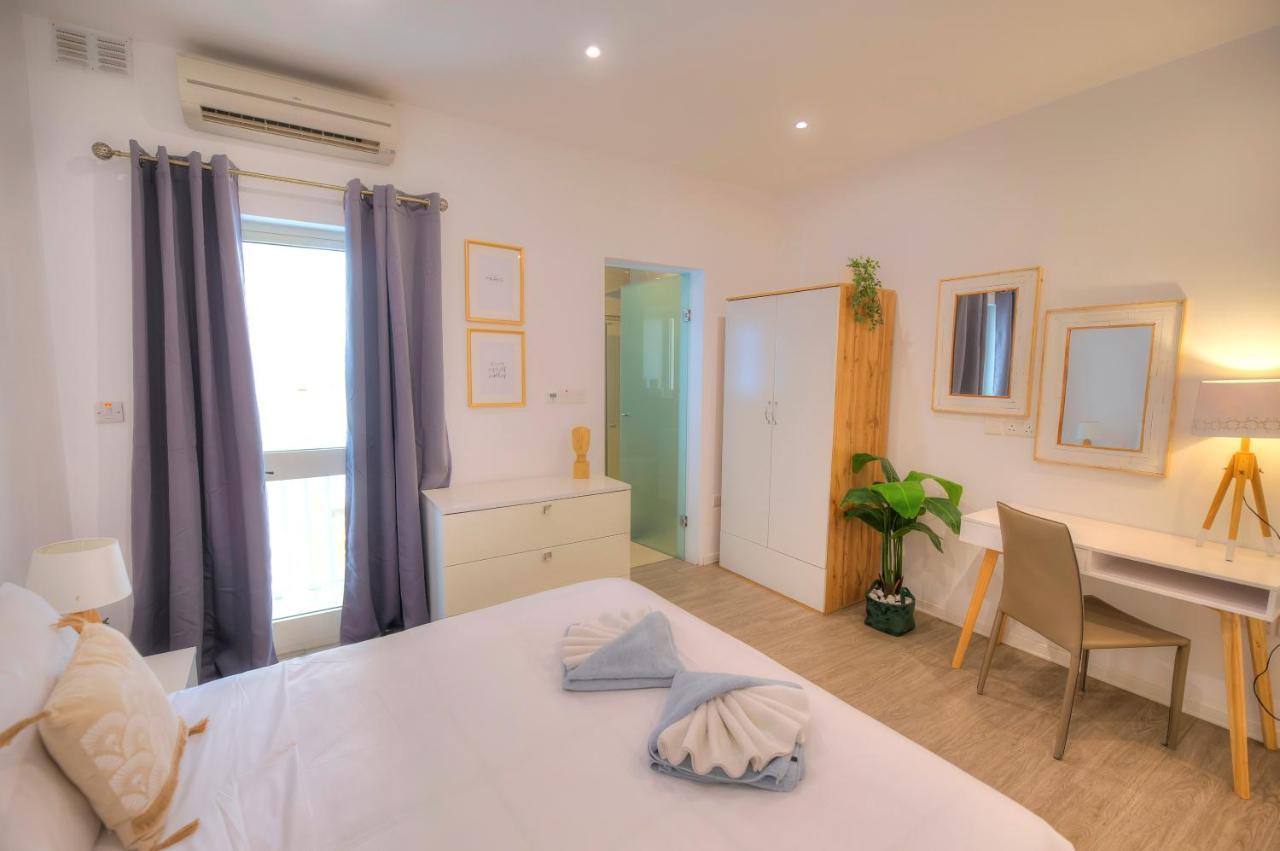 Spacious 4 Bedrooms With Sea View Balcony Goslm-3 Sliema Exteriér fotografie